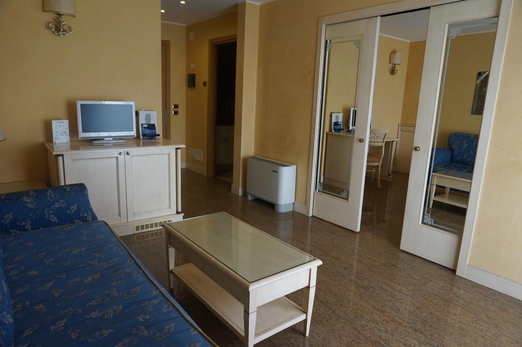 Columbus Hotel