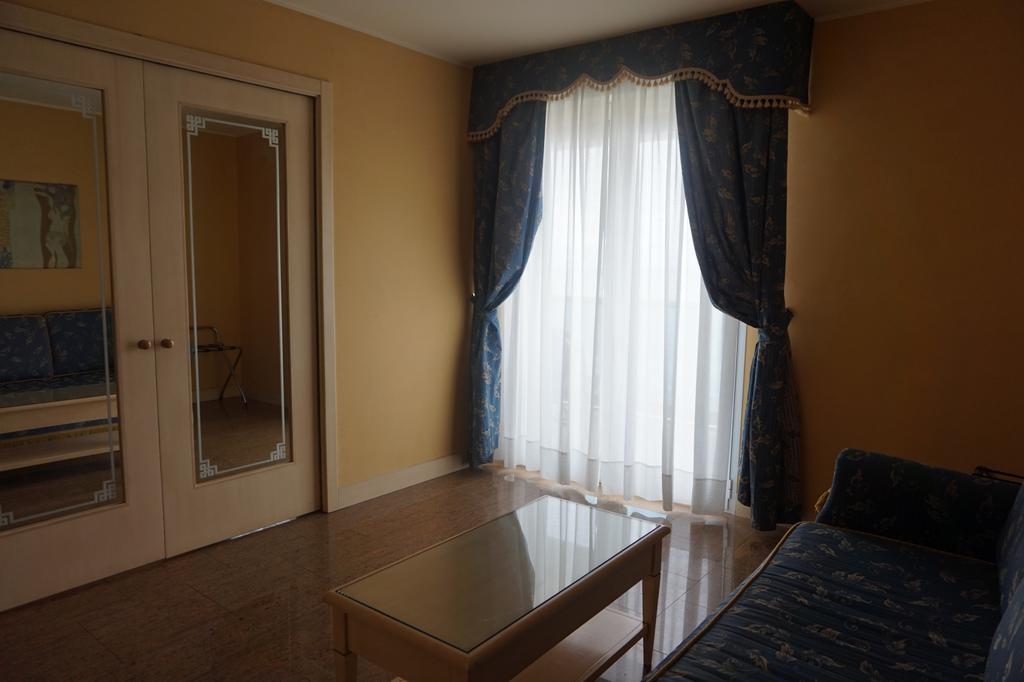 Columbus Hotel