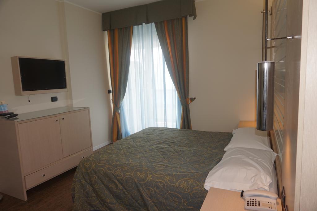 Columbus Hotel