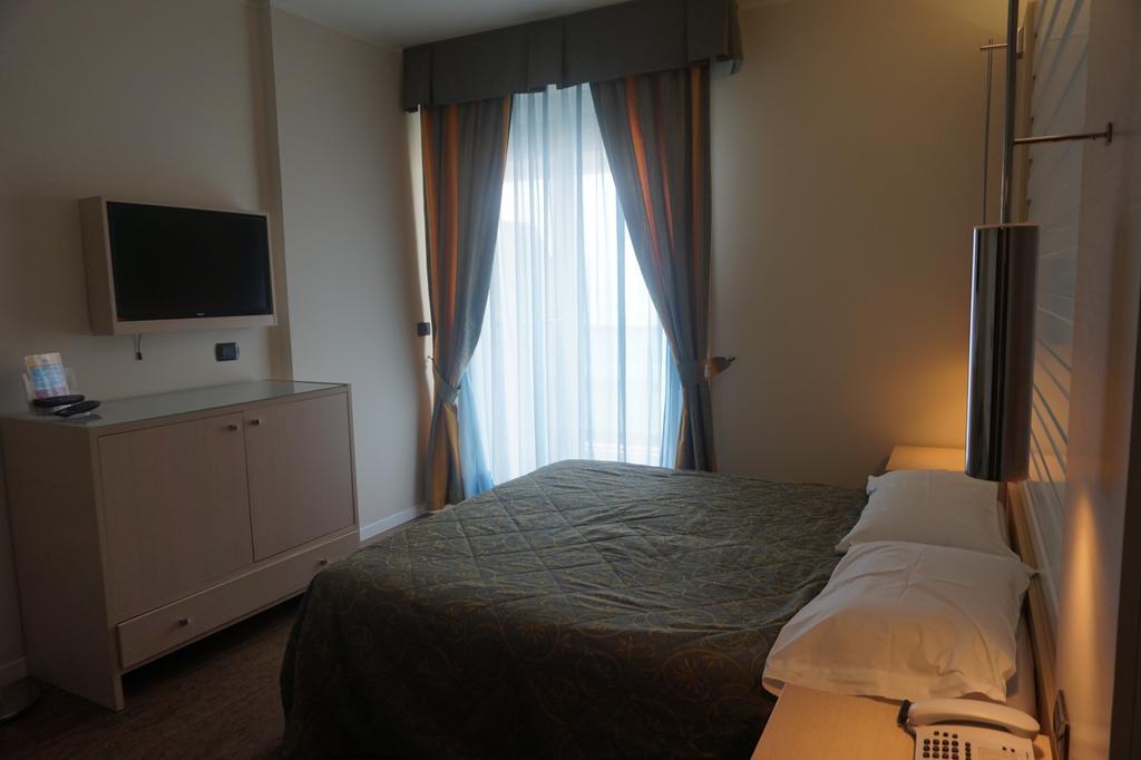 Columbus Hotel