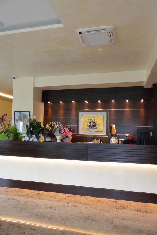 Columbus Hotel