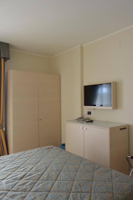 Columbus Hotel 4*