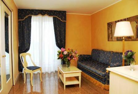 Columbus Hotel 4*